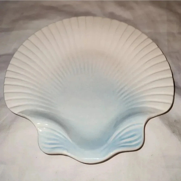 Olfaire large white with blue shell bowl - Picture 2 of 9